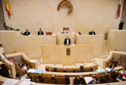 Arasti dice que la "evoluci&oacute;n al alza" del absentismo laboral general en Cantabria est&aacute; empezando a revertir