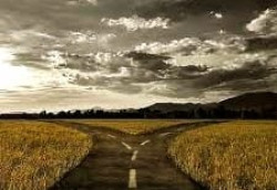 Art&iacute;fices del destino.    Por Jos&eacute; Antonio &Aacute;vila L&oacute;pez