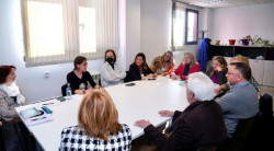 Buruaga denuncia que el Gobierno tarda hasta un a&ntilde;o en pagar ayudas para sillas de ruedas y desplazamiento hospitalario