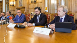 Cantabria quiere incrementar el pr&oacute;ximo a&ntilde;o la compra p&uacute;blica eficiente de medicamentos