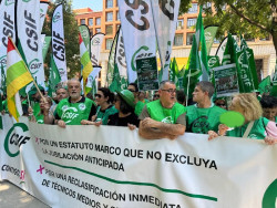 CSIF no descarta la huelga ante "mentiras" de Garc&iacute;a y pide la jubilaci&oacute;n acordada en Estatuto Marco en segunda vuelta