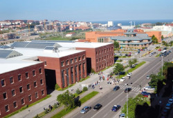 Dos a&ntilde;os a un funcionario de la UC por falsear documentos para obtener 40.000 euros de cursos de formaci&oacute;n