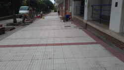  El Ayuntamiento repara el hundimiento de la calle Julio Romero Garmendia