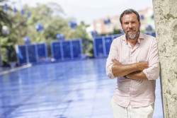 El charlat&aacute;n Puente, que no se sabe si va o viene, no descarta suceder a S`anchez