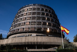 El TC admite a tr&aacute;mite la petici&oacute;n del TSJ catal&aacute;n de revisar la ley del Govern que elimina el 25% de espa&ntilde;ol en las aulas