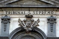 El TS ratifica dos a&ntilde;os a un joven por exhibirse ante una ni&ntilde;a y rozar con una gorra sus partes &iacute;ntimas