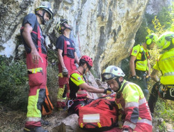  Evacuado en helic&oacute;ptero un escalador madrile&ntilde;o accidentado en Mirones