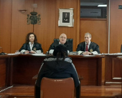 La acusada de obligar a su nieta a tener relaciones con un se&ntilde;or dice que es una invenci&oacute;n de la menor porque no quer&iacute;a regresar a su pais