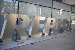 La AN vuelve a imputar a Repsol, CaixaBank, Brufau y Fain&eacute; ante los indicios delictivos en los encargos a Villarejo