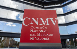 La CNMV insta a extremar la cautela en pleno aumento de fraudes financieros en verano