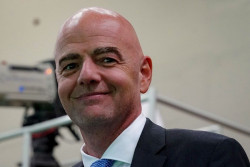 La justicia suiza abre un procedimiento penal contra Infantino por sus reuniones secretas con Michael Lauber