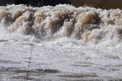 Las aguas bajan turbias&hellip;