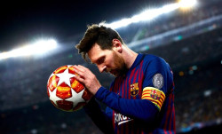Messi sigue al margen, pero pisa el c&eacute;sped: "&iexcl;C&oacute;mo extra&ntilde;aba el Camp Nou!"
