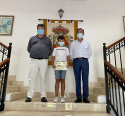 Santa Mar&iacute;a de Cay&oacute;n reconoce los m&eacute;ritos de Alejandro Sal Prieto que amplia su palmar&eacute;s