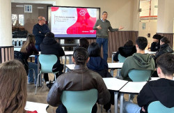 Santander supera las 1.000 sesiones de su programa de educaci&oacute;n financiera en el primer semestre
