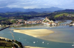 TSJC confirma la paralizaci&oacute;n de las obras del puerto de San Vicente de la Barquera